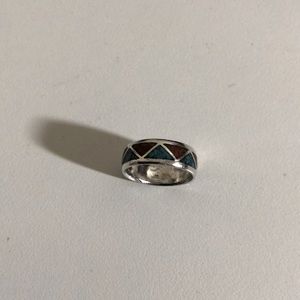 Beautiful triangle ring